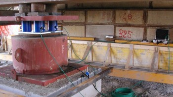 Kazık Testi İçin Katı Dirençli Yük Hücreleri